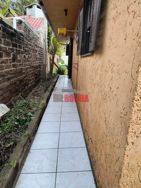 EXCLUSIVIDADE! BAIXOU! CASA COM LAJE EM PRAIA DE ARROIO TEIXEIRA!: 8ª foto da galeria de imagens do imóvel