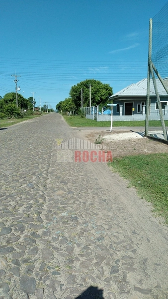 EXCLUSIVIDADE! TERRENO EM ÓTIMA LOCALIZAÇÃO EM PRAIA ARROIO TEIXEIRA!: 5ª foto da galeria de imagens do imóvel