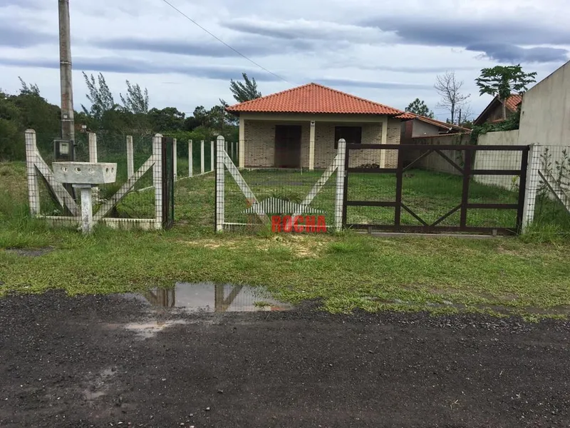 CASA COM AMPLO PÁTIO EM PRAIA DE ARROIO TEIXEIRA!: 14ª foto da galeria de imagens do imóvel