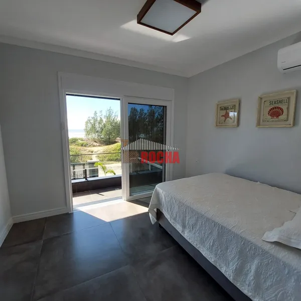 CASA DE ALTO PADRÃO  EM AV. BEIRA MAR  ARROIO TEIXEIRA!!: 11ª foto da galeria de imagens do imóvel