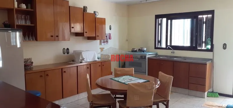 CASA COM TERRENO DE ESQUINA EM PRAIA ARROIO TEIXEIRA!: 11ª foto da galeria de imagens do imóvel