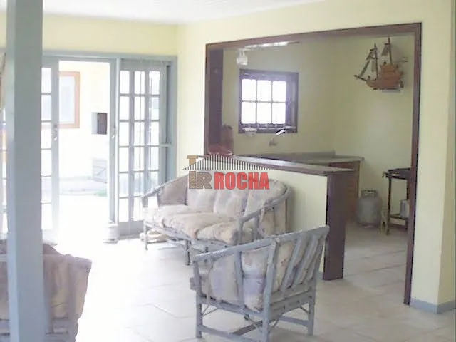 CASA COM TERRENO DE ESQUINA EM PRAIA ARROIO TEIXEIRA!: 7ª foto da galeria de imagens do imóvel