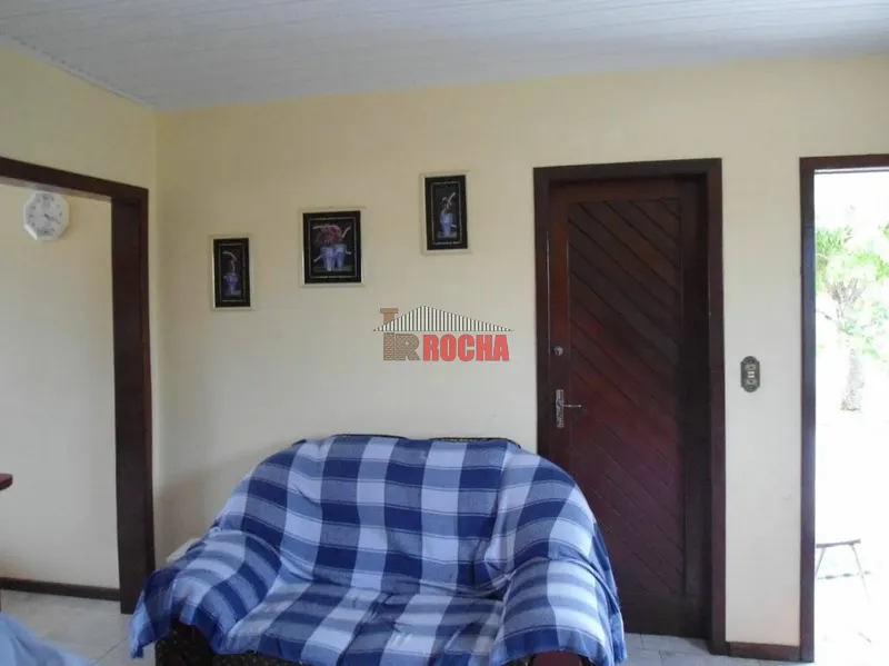 CASA COM TERRENO DE ESQUINA EM PRAIA ARROIO TEIXEIRA!: 8ª foto da galeria de imagens do imóvel
