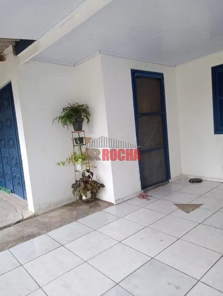 CASA COM AMPLO TERRENO EM PRAIA ARROIO TEIXEIRA!: 10ª foto da galeria de imagens do imóvel