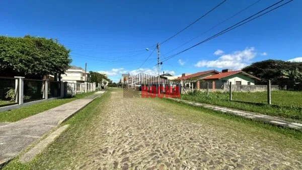 TERRENO RESIDENCIAL EM CAPÃO NOVO!: 4ª foto da galeria de imagens do imóvel