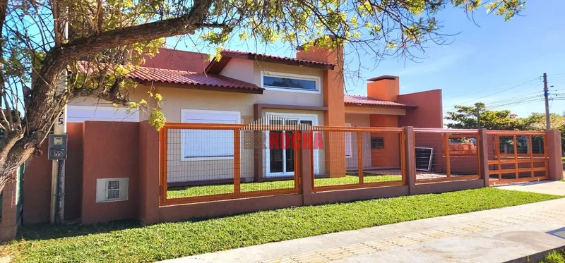 OFERTA! CASA ALTO PADRÃO PRÓXIMO AO MAR!: 1ª foto da galeria de imagens do imóvel