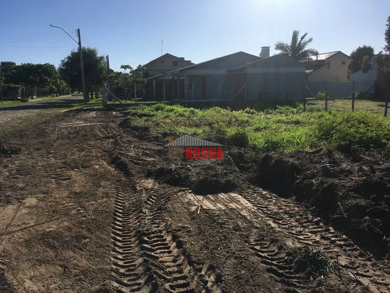 TERRENO DE ESQUINA 4 QUATRO QUADRAS DO MAR!: 8ª foto da galeria de imagens do imóvel
