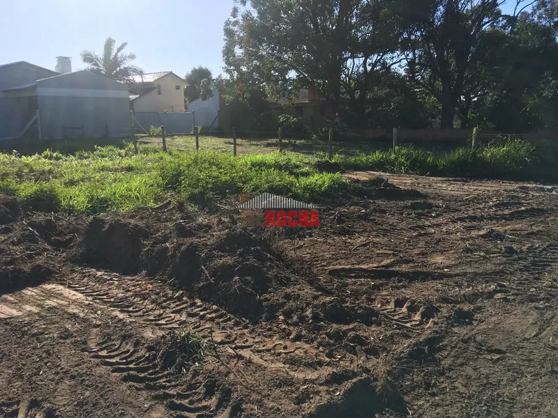TERRENO DE ESQUINA 4 QUATRO QUADRAS DO MAR!: 3ª foto da galeria de imagens do imóvel
