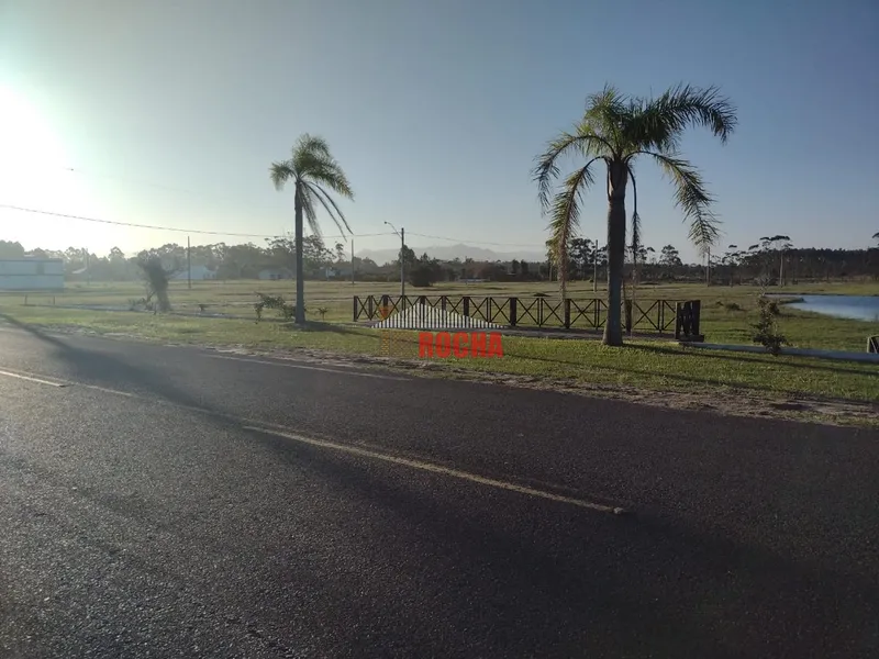 TERRENO COM LAGO EM SOLAR DO ARROIO!: 5ª foto da galeria de imagens do imóvel