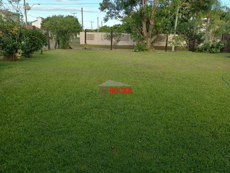 CASA COM PISCINA E DOIS TERRENOS!!: 20ª foto da galeria de imagens do imóvel