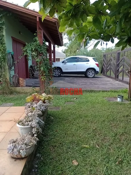 CASA COM PISCINA E DOIS TERRENOS!!: 5ª foto da galeria de imagens do imóvel