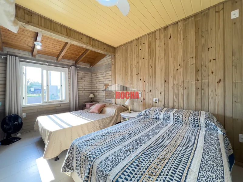 CASA À POUCOS METROS DO MAR!: 2ª foto da galeria de imagens do imóvel