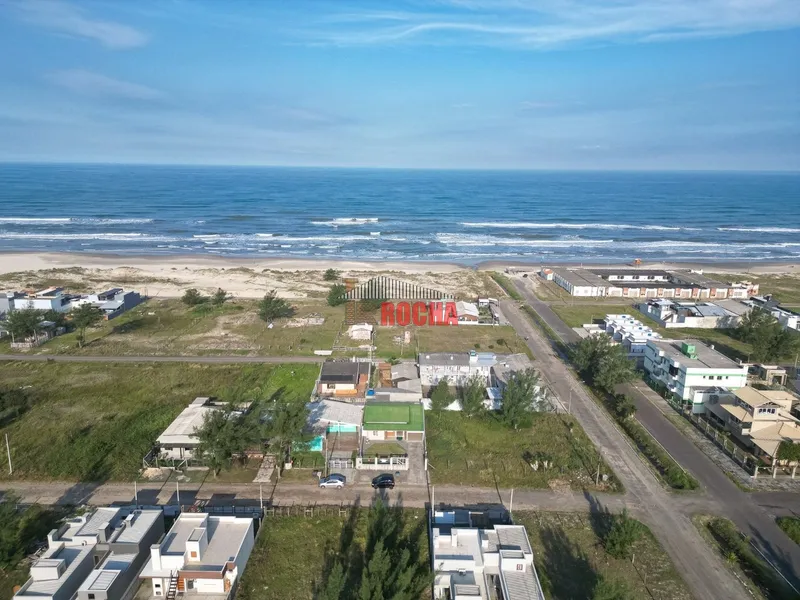 CASA À POUCOS METROS DO MAR!: 6ª foto da galeria de imagens do imóvel