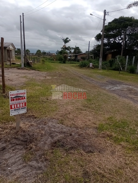 TERRENO BEM LOCALIZADO EM PRAIA ARROIO TEIXEIRA!: 4ª foto da galeria de imagens do imóvel