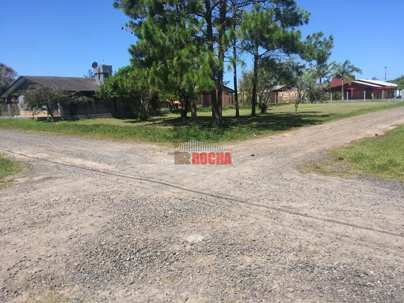 DOIS TERRENOS DE ESQUINA EM PRAIA DE ARROIO TEIXEIRA!: 1ª foto da galeria de imagens do imóvel