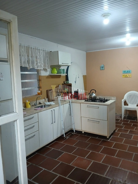 CASA A POUCOS  METROS DO MAR EM PRAIA DE ARROIO TEIXEIRA: 7ª foto da galeria de imagens do imóvel