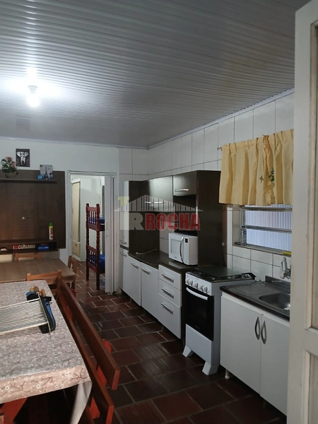 CASA A POUCOS  METROS DO MAR EM PRAIA DE ARROIO TEIXEIRA: 4ª foto da galeria de imagens do imóvel