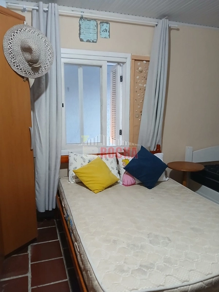 CASA A POUCOS  METROS DO MAR EM PRAIA DE ARROIO TEIXEIRA: 15ª foto da galeria de imagens do imóvel