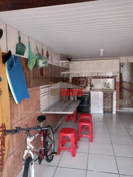 GARAGEM MOBILIADA A MEIA QUADRA DO MAR EM PRAIA DE ARROIO TEIXEIRA!: 9ª foto da galeria de imagens do imóvel