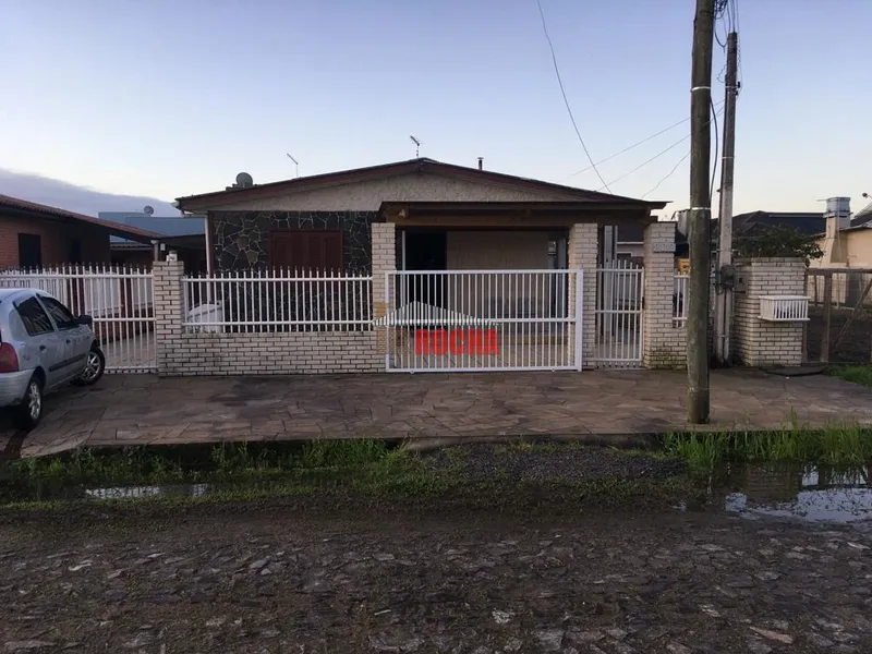 OFERTA!  DUAS CASAS DE MESMO PÁTIO EM PRAIA DE CURUMIM!: 1ª foto da galeria de imagens do imóvel