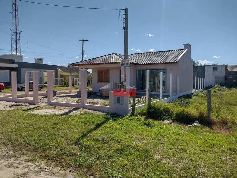 LINDO CASA DE ESQUINA EM PRAIA  DE ARROIO TEIXEIRA!: 3ª foto da galeria de imagens do imóvel