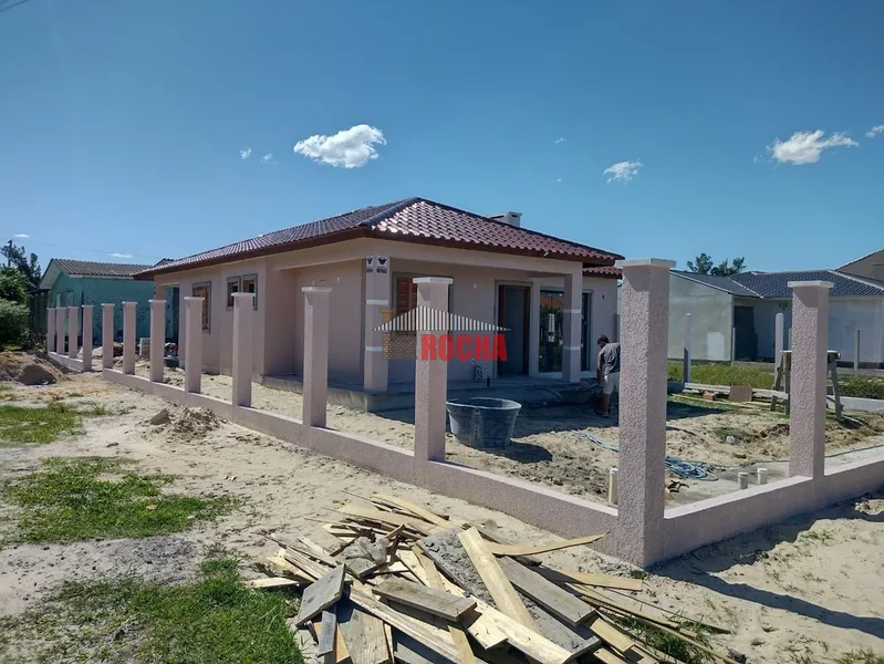 LINDO CASA DE ESQUINA EM PRAIA  DE ARROIO TEIXEIRA!: 4ª foto da galeria de imagens do imóvel