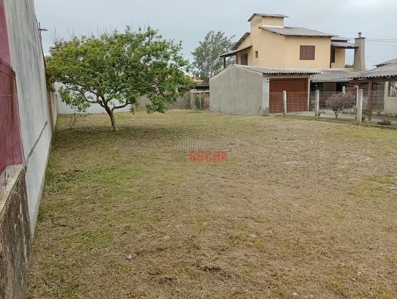 TERRENO PRONTO PARA CONSTRUIR EM PRAIA ARROIO TEIXEIRA : 2ª foto da galeria de imagens do imóvel