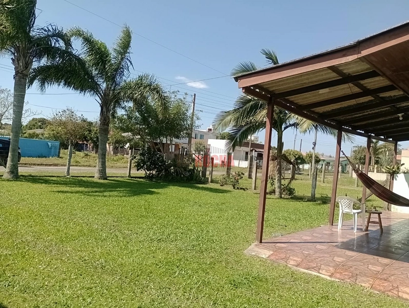CASA COM AMPLO PÁTIO EM PRAIA ARROIO TEIXEIRA!: 14ª foto da galeria de imagens do imóvel