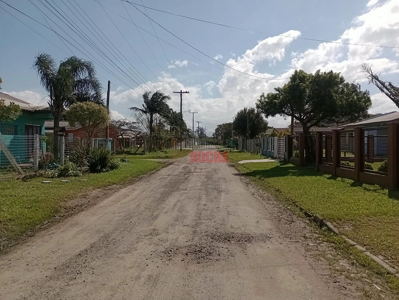 CASA COM AMPLO PÁTIO EM PRAIA ARROIO TEIXEIRA!: 17ª foto da galeria de imagens do imóvel