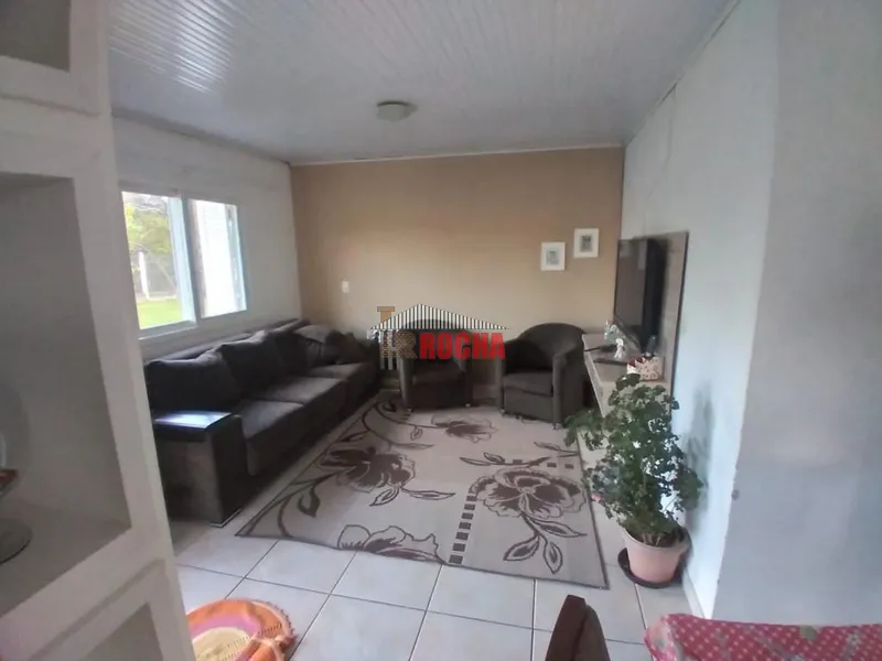 CASA COM 3 DORMITÓRIOS E  UMA SUÍTE  EM ARROIO TEIXEIRA!: 5ª foto da galeria de imagens do imóvel