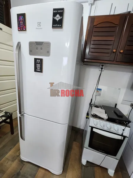 EXCLUSIVIDADE! APARTAMENTO A APENAS DUAS QUADRAS DE MAR!: 8ª foto da galeria de imagens do imóvel