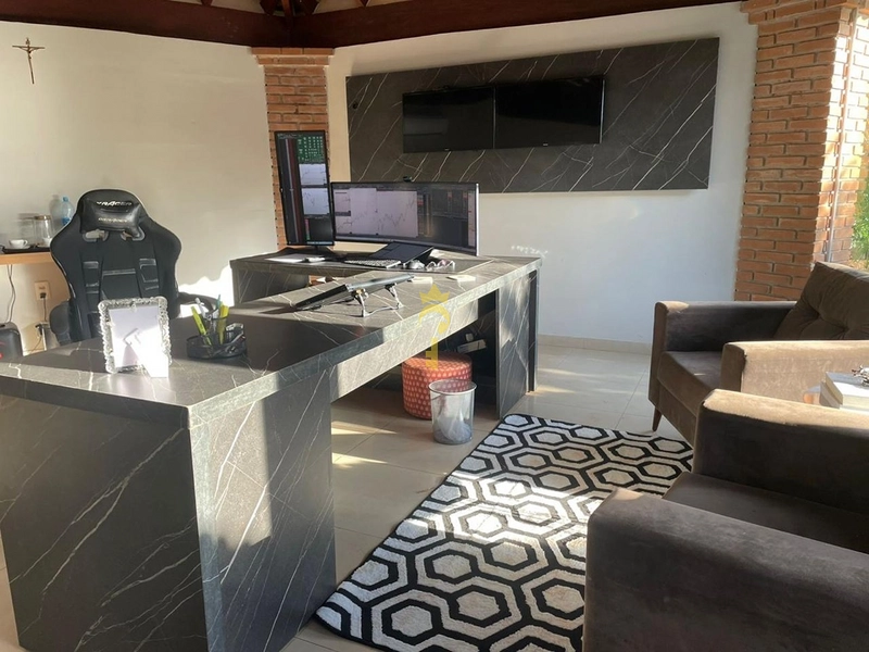 Rancho com porteira fechada - Residencial COPACABANA: 4ª foto da galeria de imagens do imóvel