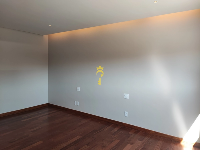 Apartamento de Alto Padrão à Venda com 4 suítes : 14ª foto da galeria de imagens do imóvel