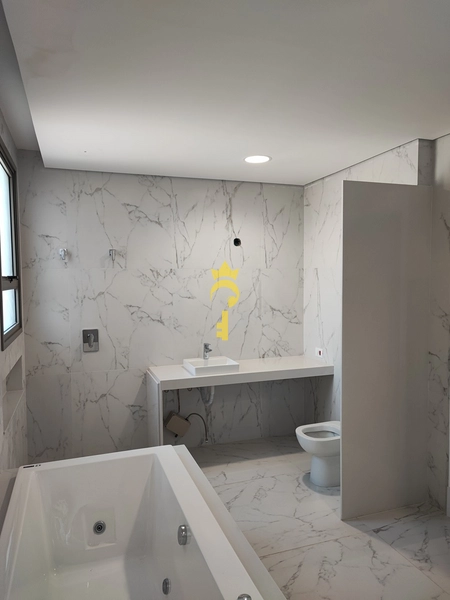 Apartamento de Alto Padrão à Venda com 4 suítes : 13ª foto da galeria de imagens do imóvel