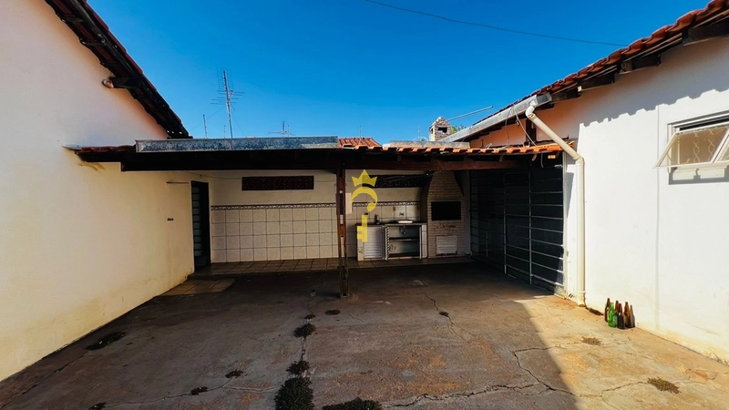 Casa perto do Senai com Edícula nos fundos : 17ª foto da galeria de imagens do imóvel