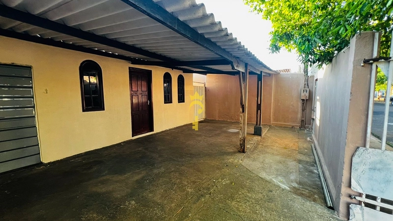 Casa perto do Senai com Edícula nos fundos : 3ª foto da galeria de imagens do imóvel