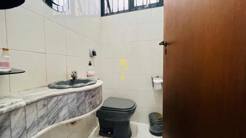 Casa à Venda no Bairro Nova Yorque | 3 Quartos com Suíte, Closet e Sacada – Araçatuba: 8ª foto da galeria de imagens do imóvel