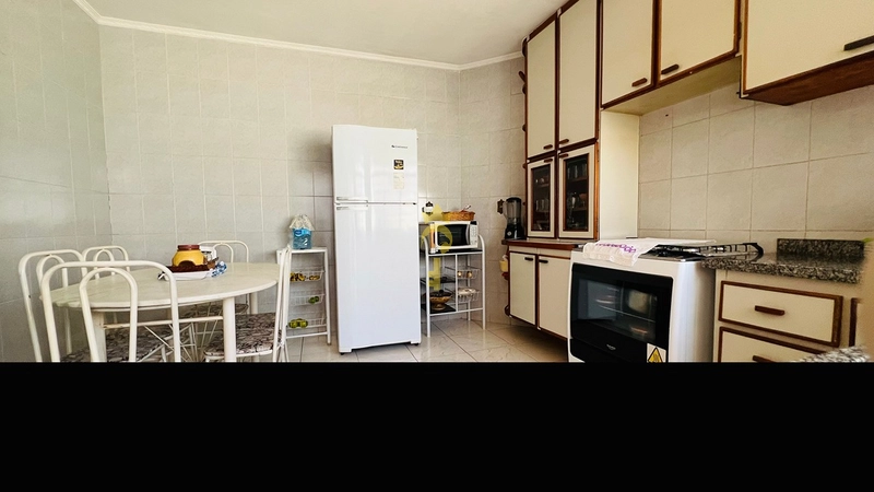 Casa à Venda no Bairro Nova Yorque | 3 Quartos com Suíte, Closet e Sacada – Araçatuba: 4ª foto da galeria de imagens do imóvel