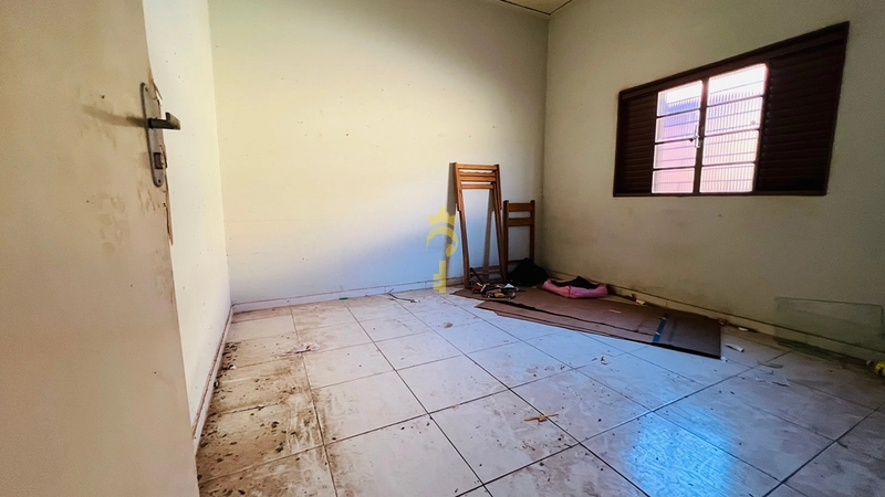 Casa para venda - 3 dormitórios - perto da santa casa - valor 270mil : 6ª foto da galeria de imagens do imóvel
