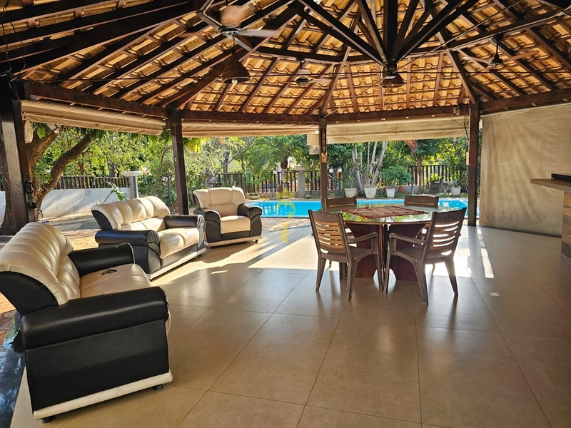 Rancho à Venda no Condomínio Santa Fé | 585 m², 3 Quartos, Piscina de Biribol e Área Gourmet Completa – Santo Antônio do Aracanguá: 5ª foto da galeria de imagens do imóvel