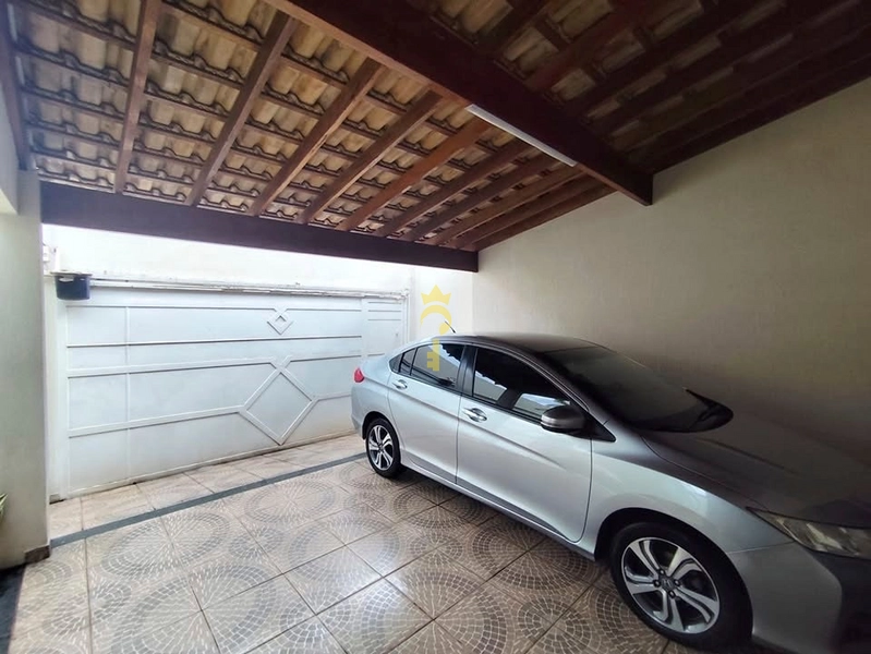Casa Dúplex à Venda no Bairro Concórdia | 3 Quartos com 2 Suítes, Piscina e Móveis Planejados – Araçatuba: 8ª foto da galeria de imagens do imóvel