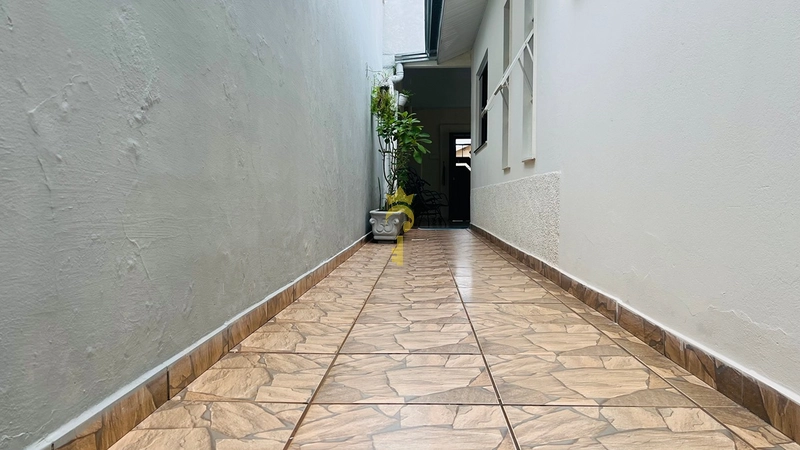 Casa à Venda no Bairro Hilda | 3 Quartos com Suíte, Cozinha Ampla e 2 Vagas de Garagem – Araçatuba: 4ª foto da galeria de imagens do imóvel