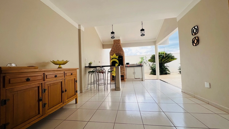 Casa com 3 pavimentos com elevador a venda: 17ª foto da galeria de imagens do imóvel