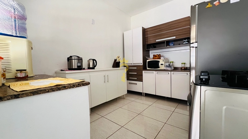 Casa para venda 2 dormitórios e 1 suíte com edícula de 4 cômodos : 14ª foto da galeria de imagens do imóvel