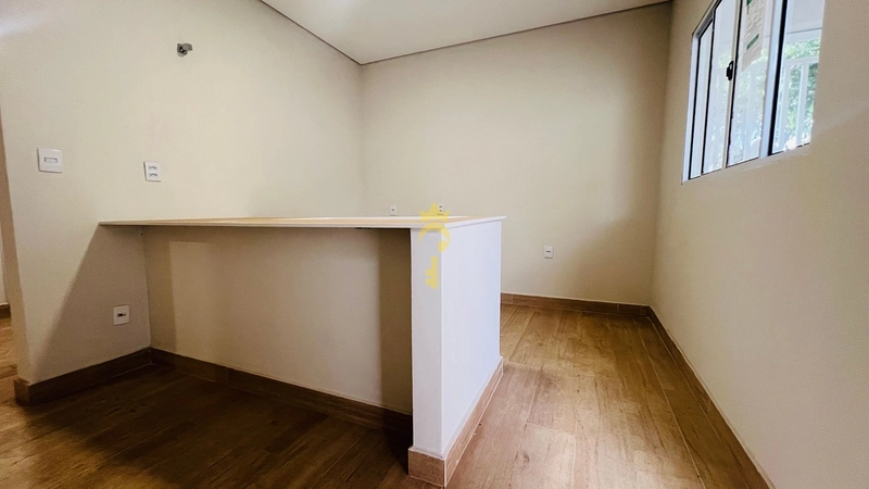 Casa Moderna à Venda no Bairro Paraíso | 2 Quartos com Suíte, Ilha em Quartzo e Localização Privilegiada – Araçatuba: 2ª foto da galeria de imagens do imóvel