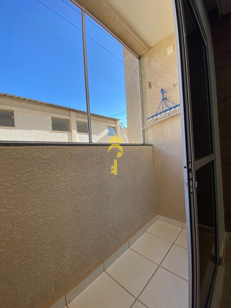 Apartamento com sacada e bastante móveis planejados : 14ª foto da galeria de imagens do imóvel