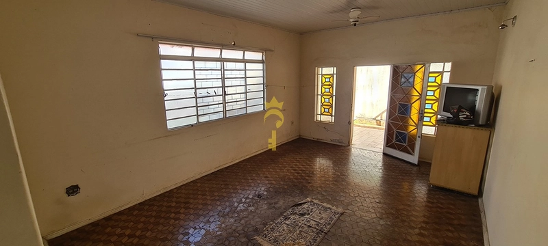 Casa com 03 quartos, 02 vagas à venda, Bairro. Vila  Bandeirantes: 11ª foto da galeria de imagens do imóvel