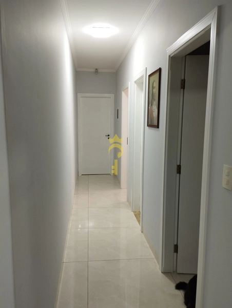 Casa com 3 Dorm sendo 1 suite à venda : 7ª foto da galeria de imagens do imóvel