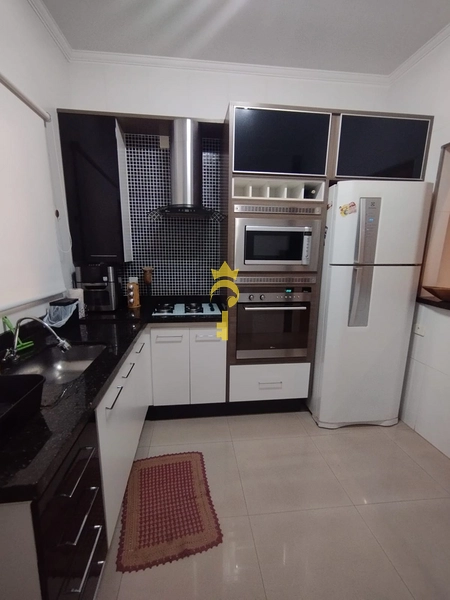 Casa moderna com 3 suítes com acabamento impecável : 13ª foto da galeria de imagens do imóvel