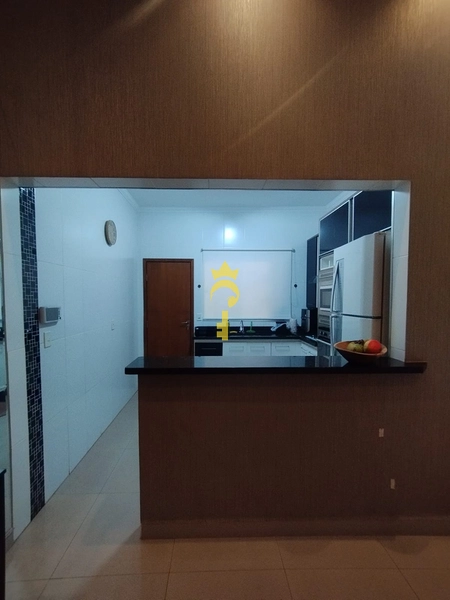 Casa moderna com 3 suítes com acabamento impecável : 12ª foto da galeria de imagens do imóvel